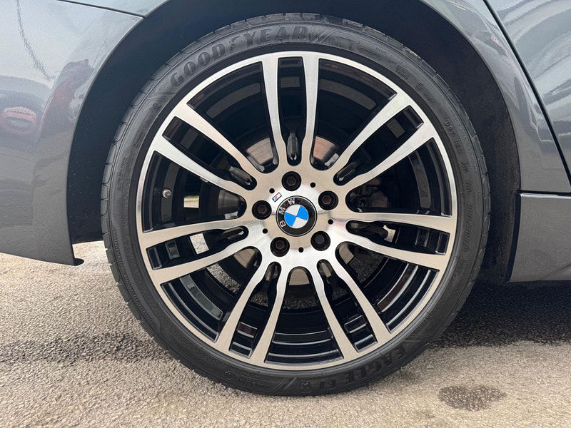 BMW 3 Series 2.0 330i M Sport Euro 6 (s/s) 4dr 4dr Manual 2025