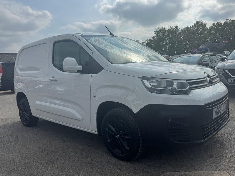 Citroen Berlingo 1.5 BlueHDi 1000 Driver M SWB Euro 6 (s/s) 5dr 5dr Manual 2025