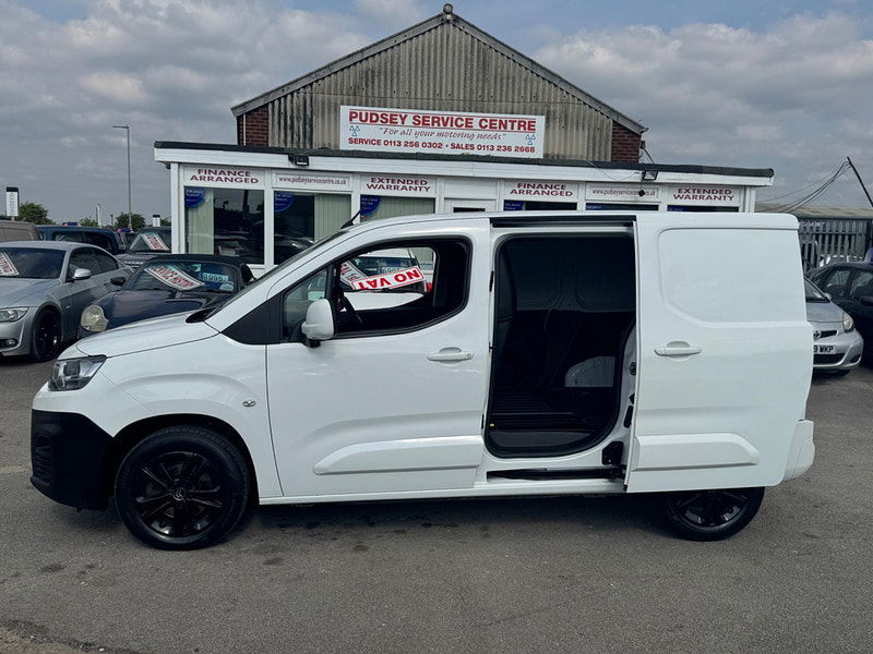 Citroen Berlingo 1.5 BlueHDi 1000 Driver M SWB Euro 6 (s/s) 5dr 5dr Manual 2025