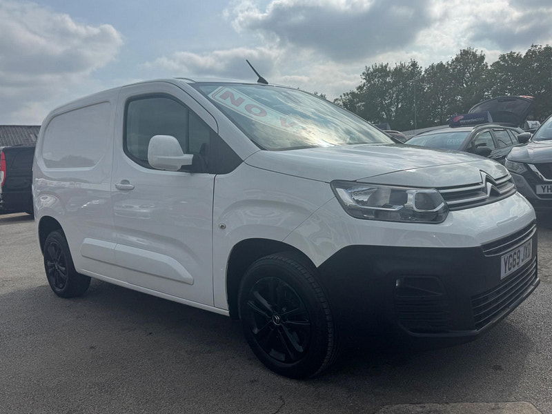 Citroen Berlingo 1.5 BlueHDi 1000 Driver M SWB Euro 6 (s/s) 5dr 5dr Manual 2025