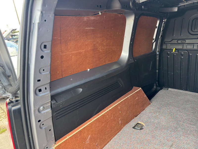 Citroen Berlingo 1.5 BlueHDi 950 Driver XL LWB Euro 6 (s/s) 6dr 6dr Manual 2026