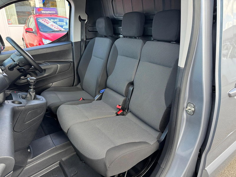 Citroen Berlingo 1.5 BlueHDi 950 Driver XL LWB Euro 6 (s/s) 6dr 6dr Manual 2026