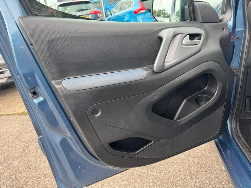 Citroen Berlingo 1.6 HDi 16V VTR Multispace MPV Euro 5 5dr 5dr Manual 2026