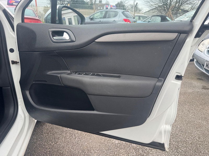 Citroen C4 1.6 BlueHDi Flair EAT6 Euro 6 (s/s) 5dr 5dr Automatic 2026