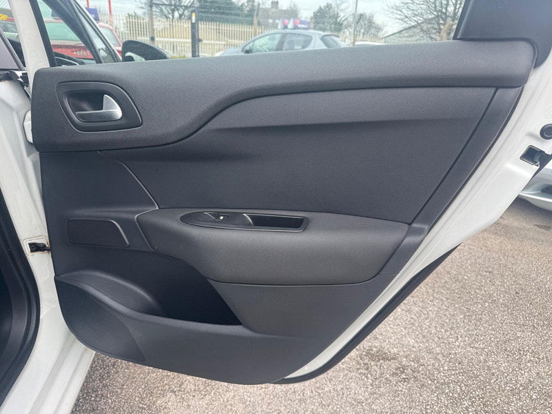 Citroen C4 1.6 BlueHDi Flair EAT6 Euro 6 (s/s) 5dr 5dr Automatic 2026