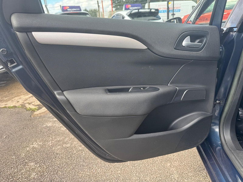 Citroen C4 1.6 HDi VTR+ Euro 5 5dr 5dr Manual 2025