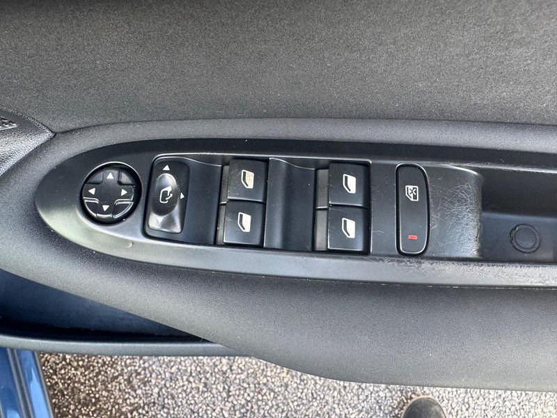 Citroen C4 1.6 HDi VTR+ Euro 5 5dr 5dr Manual 2026