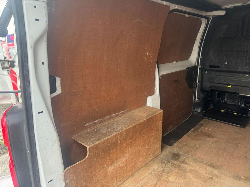 Citroen Dispatch 1.6 BlueHDi 1000 Enterprise M FWD 2 Euro 6 (s/s) 6dr 6dr Manual 2026