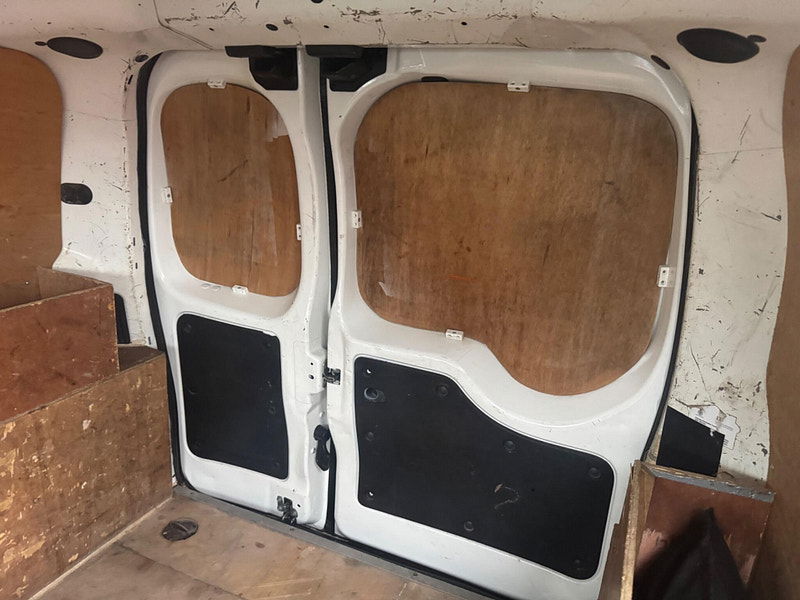 Citroen Nemo 1.3 HDi 660 16v LX FWD L1 H1 3dr 3dr Manual 2025