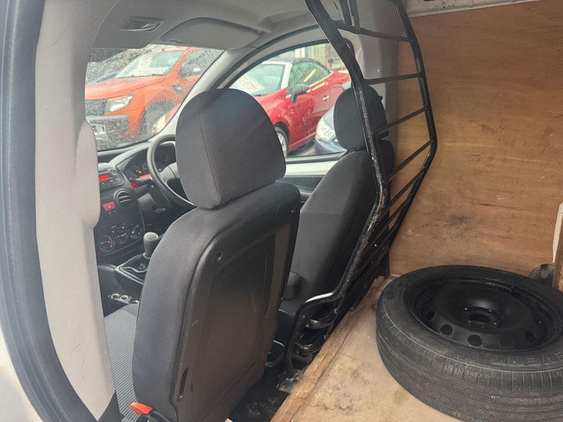 Citroen Nemo 1.3 HDi 660 16v LX FWD L1 H1 3dr 3dr Manual 2026