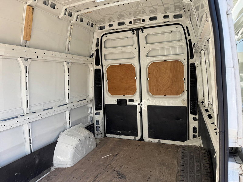 Citroen Relay 2.0 BlueHDi 35 Enterprise L3 Extra High Roof Euro 6 5dr 5dr Manual 2026