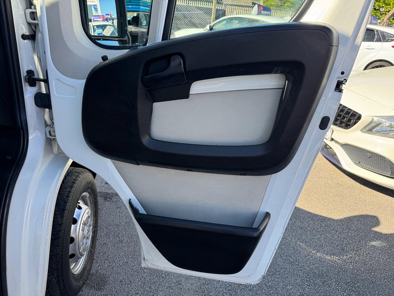 Citroen Relay 2.0 BlueHDi 35 Enterprise L3 Extra High Roof Euro 6 5dr 5dr Manual 2026