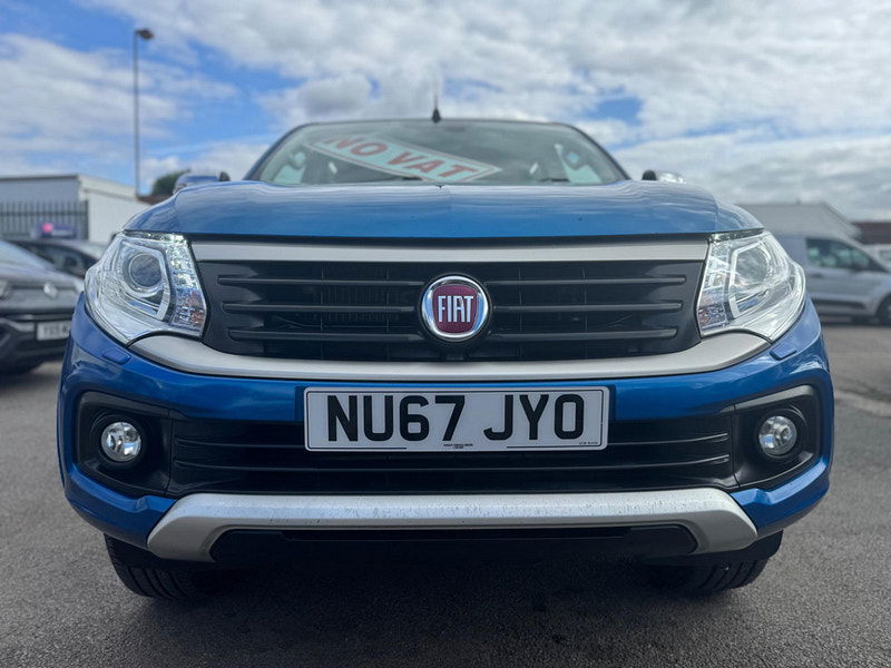 Fiat Fullback 2.4D LX Auto 4WD Euro 6 4dr (Euro 6) 4dr Automatic 2025