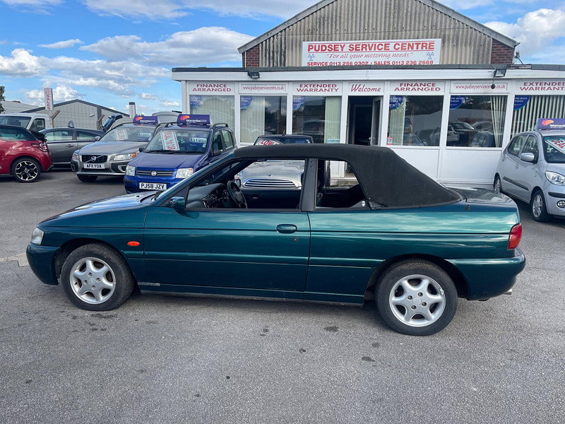 Ford Escort 1.8i Ghia 2dr 2dr Manual 2026