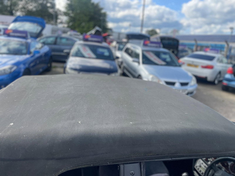 Ford Escort 1.8i Ghia 2dr 2dr Manual 2026