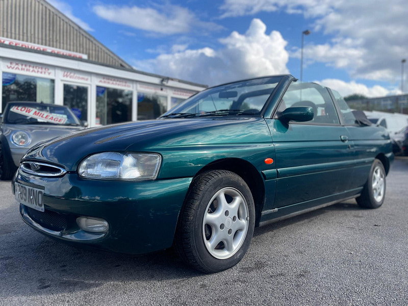 Ford Escort 1.8i Ghia 2dr 2dr Manual 2026