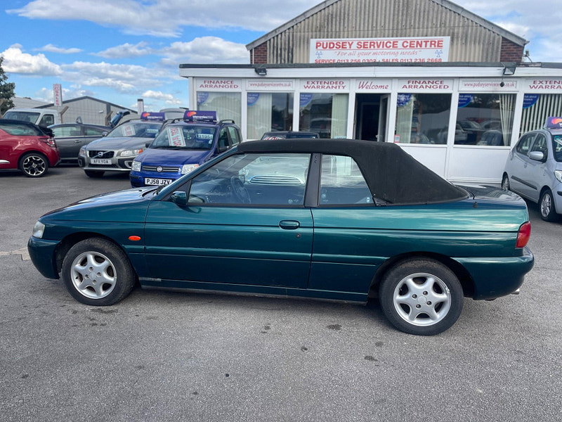 Ford Escort 1.8i Ghia 2dr 2dr Manual 2026