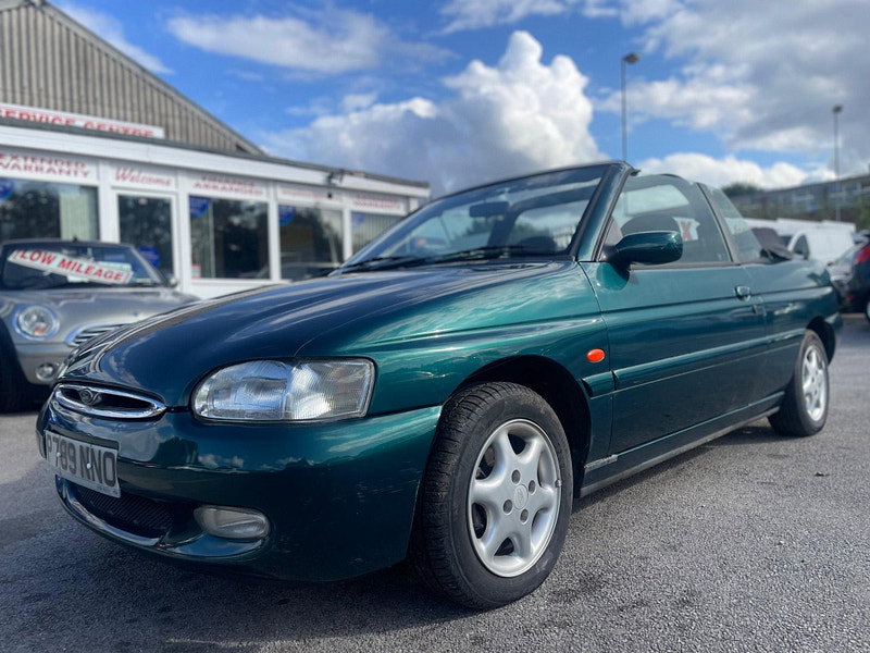 Ford Escort 1.8i Ghia 2dr 2dr Manual 2026