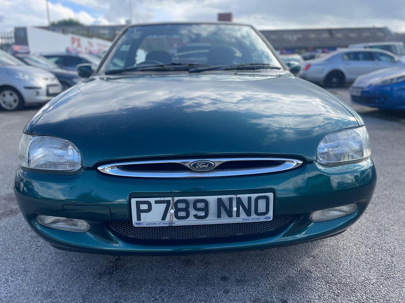 Ford Escort 1.8i Ghia 2dr 2dr Manual 2026