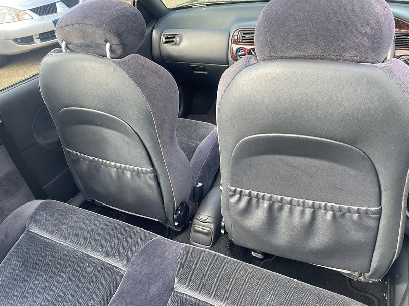 Ford Escort 1.8i Ghia 2dr 2dr Manual 2026