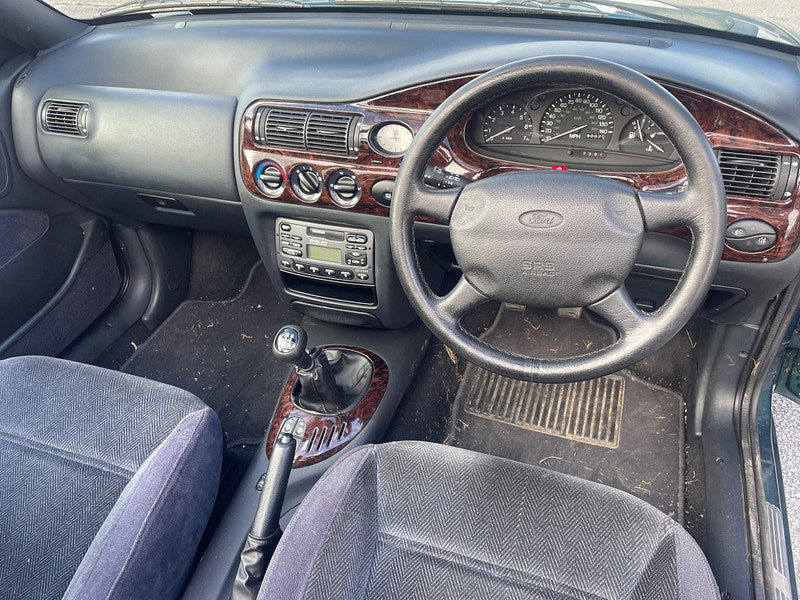 Ford Escort 1.8i Ghia 2dr 2dr Manual 2026
