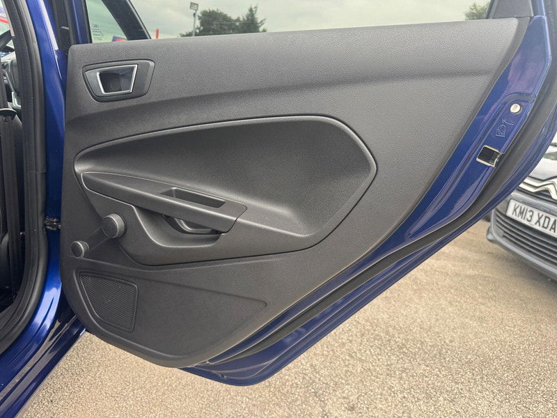 Ford Fiesta 1.0T EcoBoost Titanium Euro 5 (s/s) 5dr 5dr Manual 2025