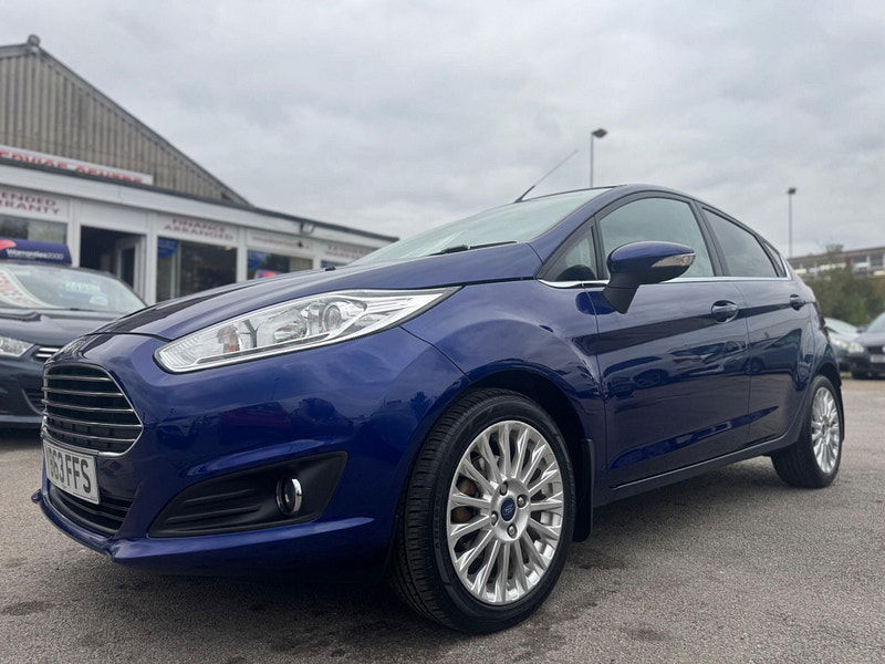 Ford Fiesta 1.0T EcoBoost Titanium Euro 5 (s/s) 5dr 5dr Manual 2025