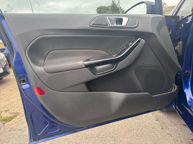 Ford Fiesta 1.0T EcoBoost Titanium Euro 5 (s/s) 5dr 5dr Manual 2025