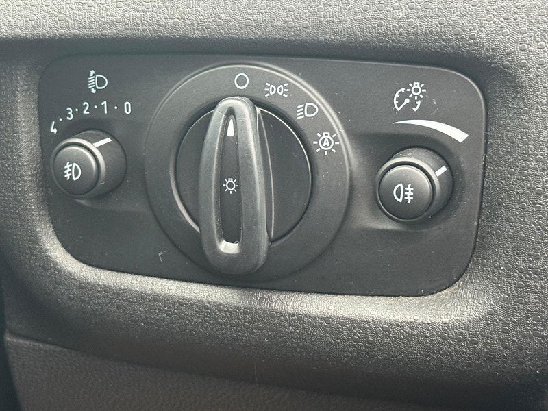 Ford Fiesta 1.0T EcoBoost Titanium Euro 5 (s/s) 5dr 5dr Manual 2025