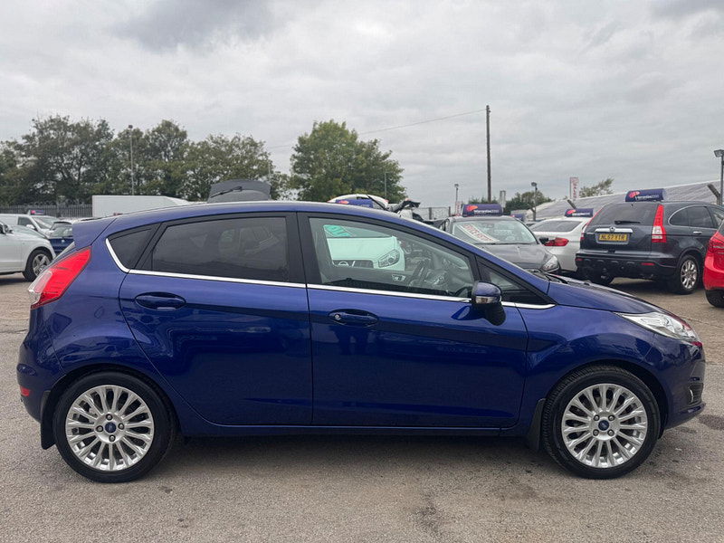 Ford Fiesta 1.0T EcoBoost Titanium Euro 5 (s/s) 5dr 5dr Manual 2025