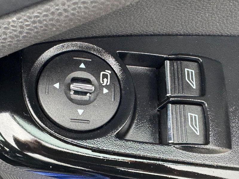 Ford Fiesta 1.0T EcoBoost Titanium Euro 5 (s/s) 5dr 5dr Manual 2025