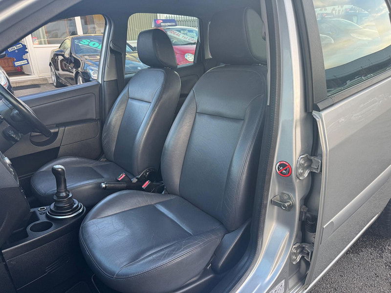 Ford Fiesta 1.4 Ghia 5dr 5dr Manual 2025