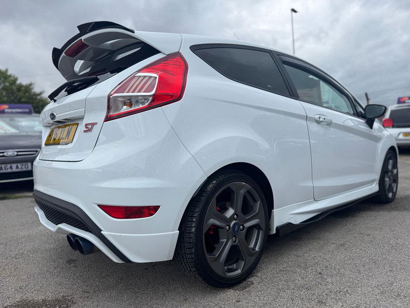 Ford Fiesta 1.6T EcoBoost ST-3 Euro 6 3dr 3dr Manual 2025