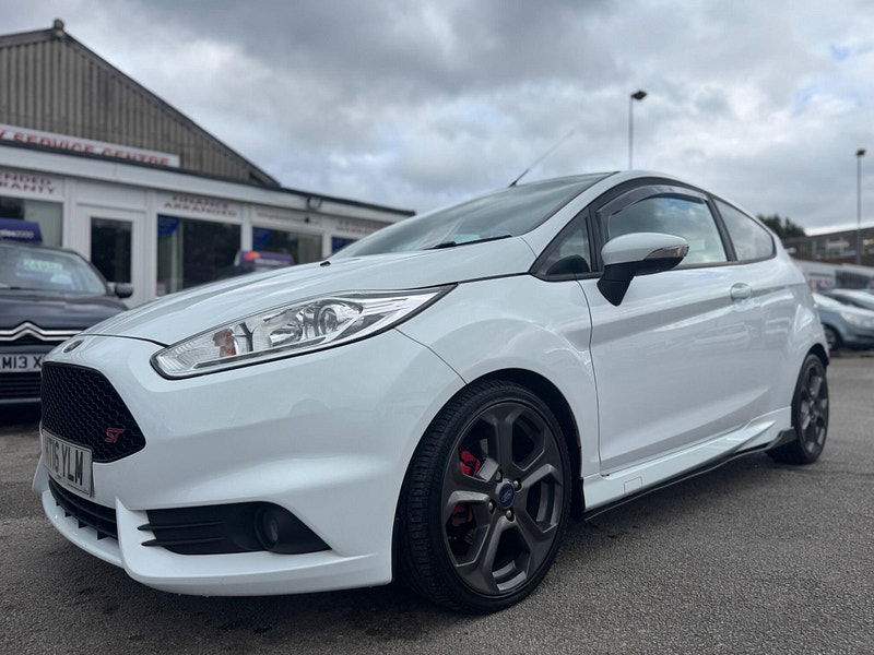 Ford Fiesta 1.6T EcoBoost ST-3 Euro 6 3dr 3dr Manual 2025