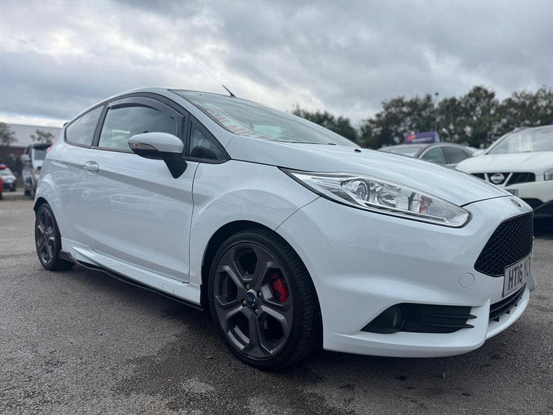 Ford Fiesta 1.6T EcoBoost ST-3 Euro 6 3dr 3dr Manual 2025