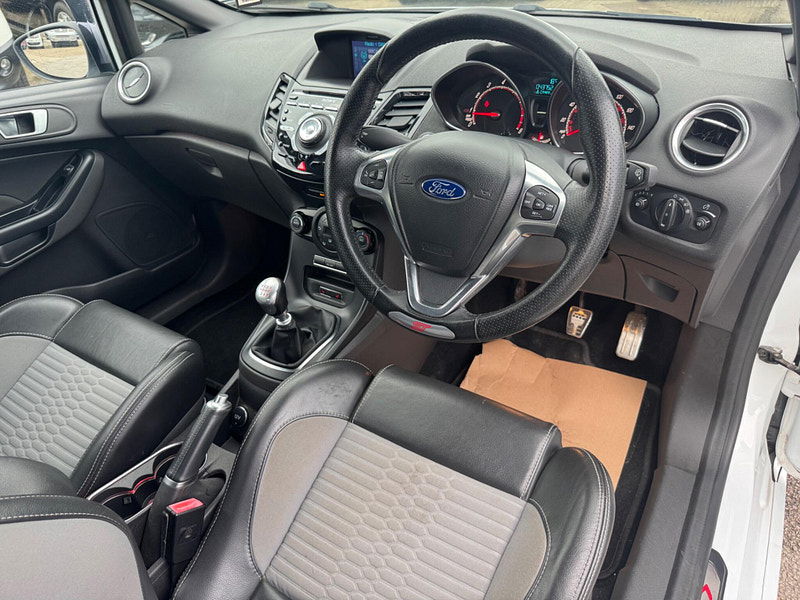 Ford Fiesta 1.6T EcoBoost ST-3 Euro 6 3dr 3dr Manual 2025
