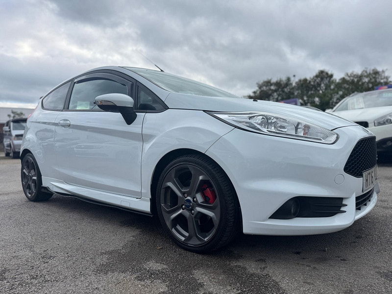 Ford Fiesta 1.6T EcoBoost ST-3 Euro 6 3dr 3dr Manual 2025