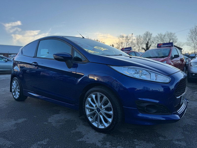 Ford Fiesta Van 1.5 TDCi Sport Panel Van 3dr 3dr Manual 2025