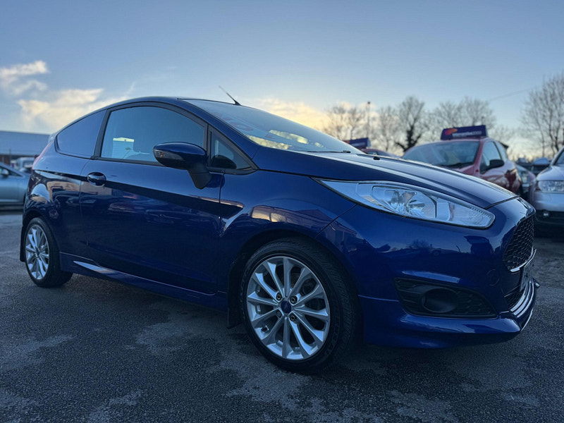 Ford Fiesta Van 1.5 TDCi Sport Panel Van 3dr 3dr Manual 2026