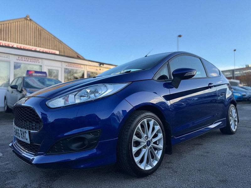 Ford Fiesta Van 1.5 TDCi Sport Panel Van 3dr 3dr Manual 2025