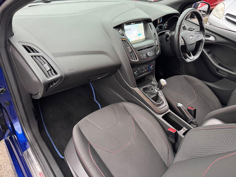 Ford Focus 1.0T EcoBoost ST-Line Euro 6 (s/s) 5dr 5dr Manual 2026