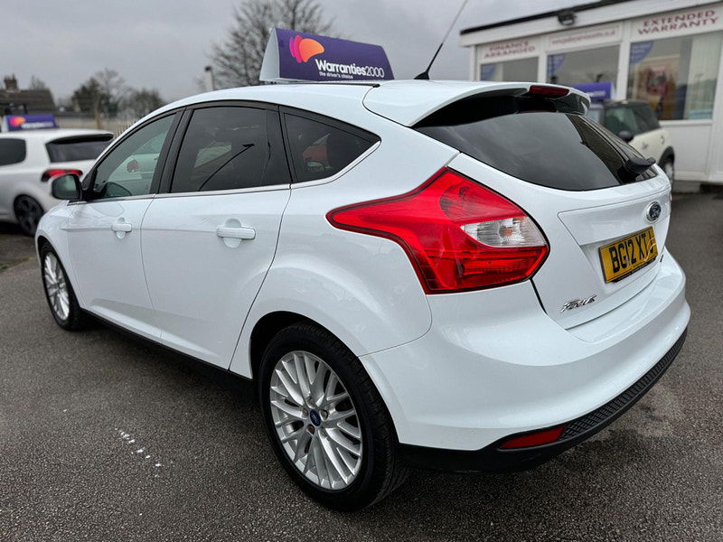 Ford Focus 1.0T EcoBoost Zetec Euro 5 (s/s) 5dr 5dr Manual 2025