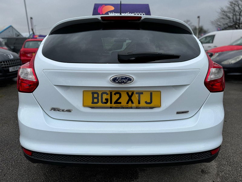 Ford Focus 1.0T EcoBoost Zetec Euro 5 (s/s) 5dr 5dr Manual 2025