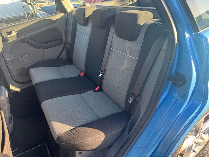 Ford Focus 1.6 TDCi DPF Zetec 5dr 5dr Manual 2025