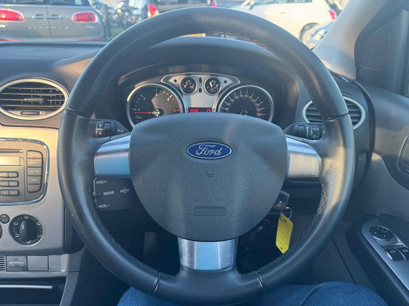 Ford Focus 1.6 TDCi DPF Zetec 5dr 5dr Manual 2026