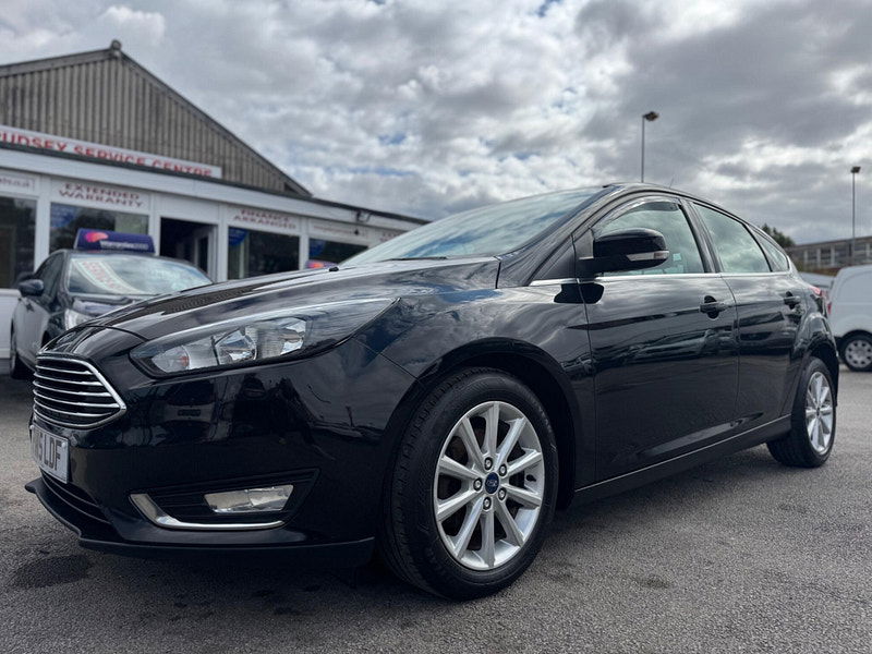 Ford Focus 1.6 TDCi Titanium Euro 5 (s/s) 5dr 5dr Manual 2025