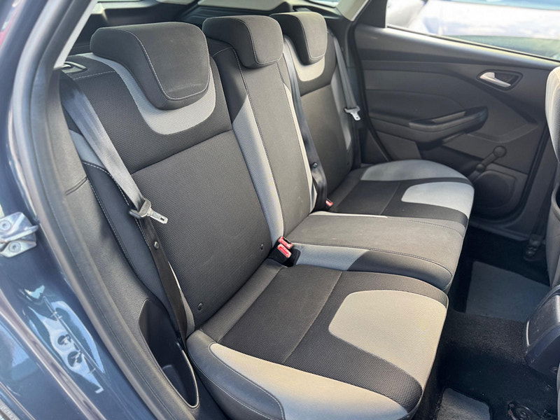 Ford Focus 1.6 TDCi Zetec Euro 5 (s/s) 5dr 5dr Manual 2026