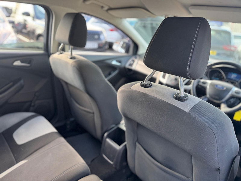 Ford Focus 1.6 TDCi Zetec Euro 5 (s/s) 5dr 5dr Manual 2026