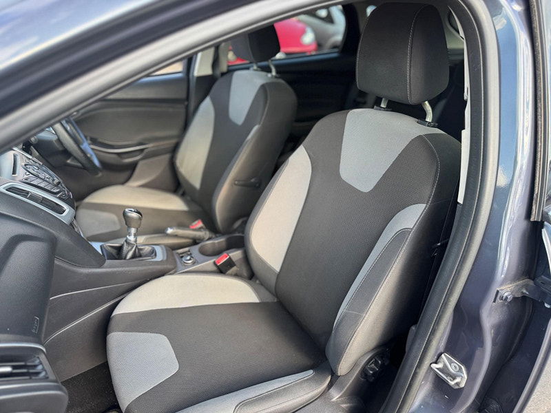 Ford Focus 1.6 TDCi Zetec Euro 5 (s/s) 5dr 5dr Manual 2026