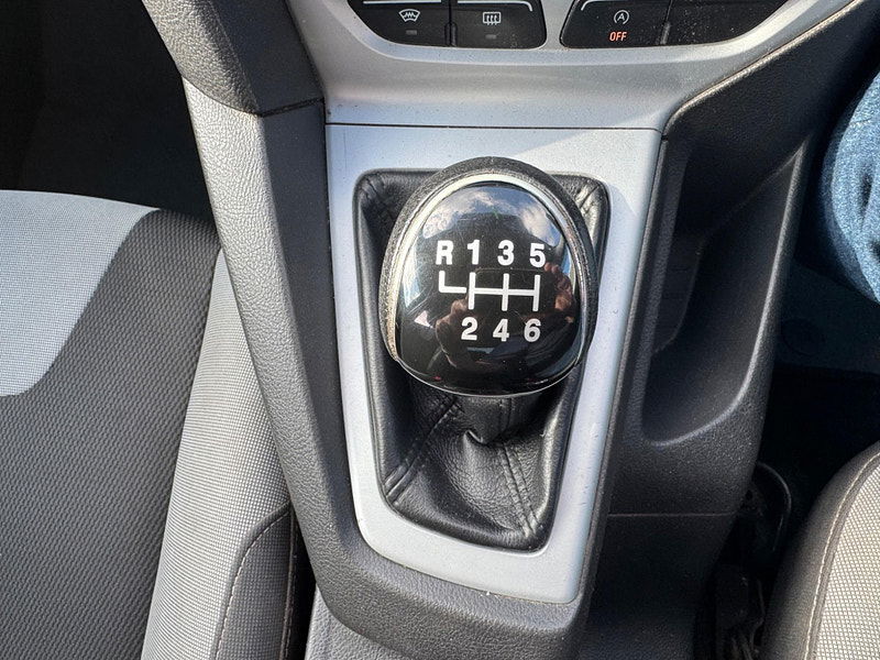 Ford Focus 1.6 TDCi Zetec Euro 5 (s/s) 5dr 5dr Manual 2025